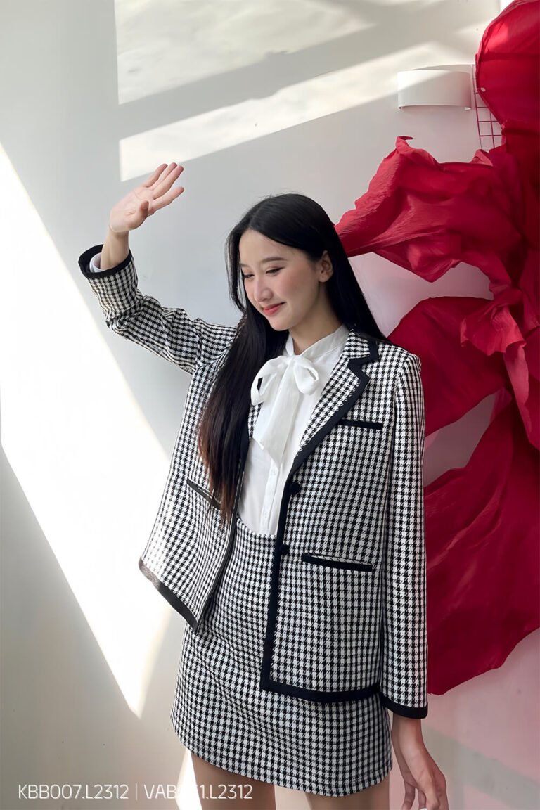 Áo khoác Blazer KBB007 đen pc1