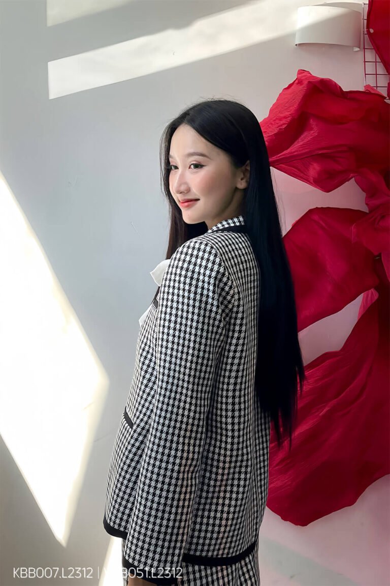 Áo khoác Blazer KBB007 đen pc4