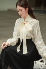 Áo sơ mi tay dài basic ADB210 hoa xanh dương pc2