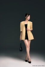 Áo blazer KBF024 vàng pc1