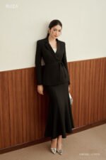 Áo khoác KBF029 đen pc2