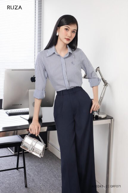 Áo sơ mi tay dài basic ADB243 sọc xanh pc1