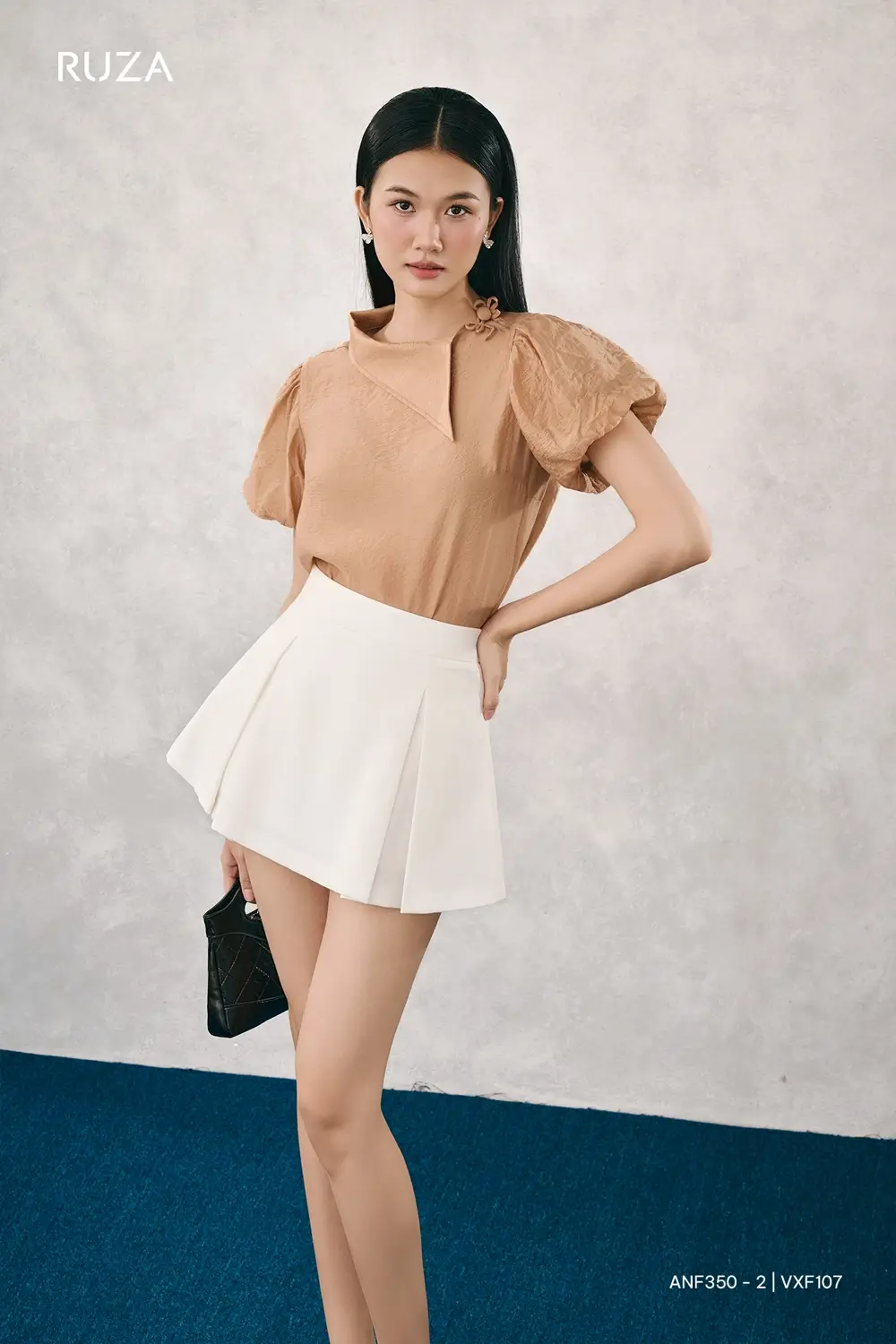 LOOKBOOK 5 RISE ABOVE 2