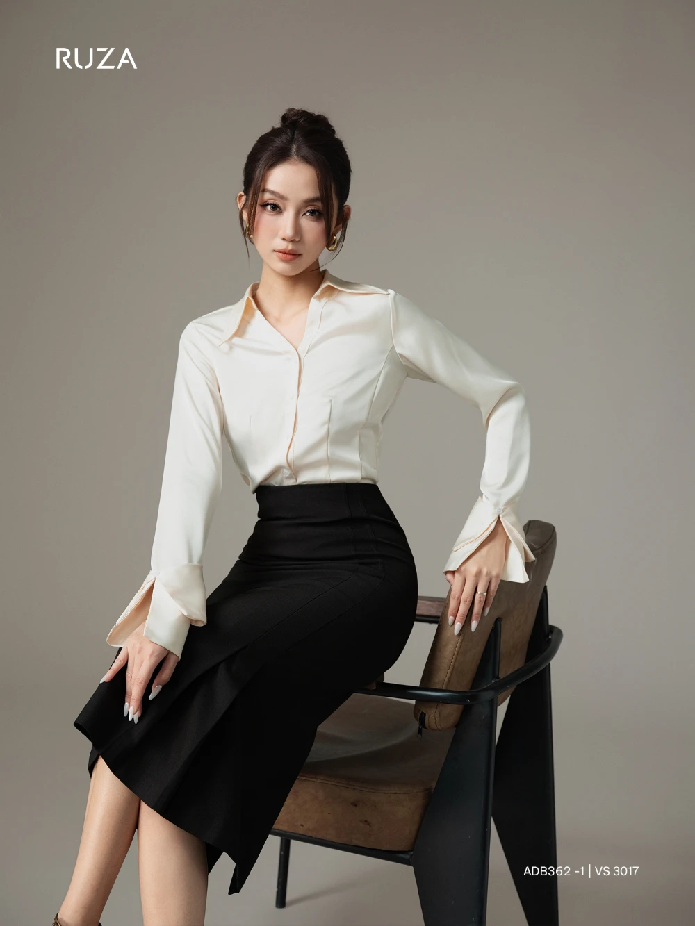 adb362-1-vs30171.webp Áo Sơ Mi Tay Dài Basic - (Có 2 Màu) - ADB362 - Ảnh 11